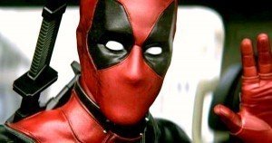 Deadpool: Ryan Reynolds in una nuova foto del Comic-Con