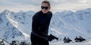 Spectre: Sam Mendes ci presenta il nuovo 007