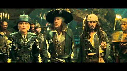 Elizabeth, Barbossa e Jack in una scena del terzo film