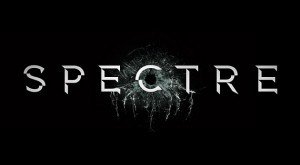 Spectre: spericolata rincorsa notturna con motoscafo [video]