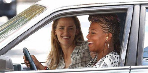 Jennifer Garner e Queen Latifah sul set di Miracles from Heaven