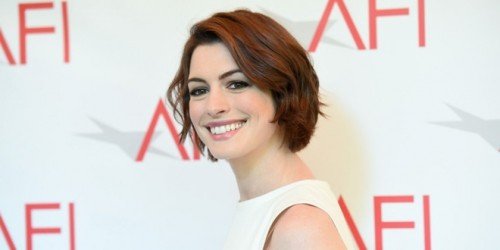 The Shower: Anne Hathaway produttrice e protagonista