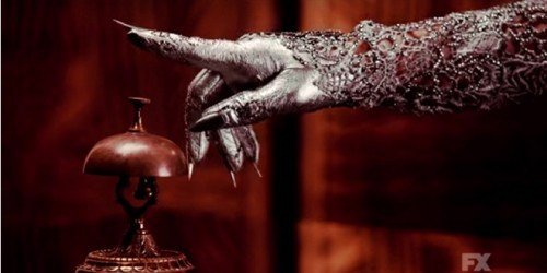 American Horror Story Hotel: Ryan Murphy condivide tre inquietanti teaser