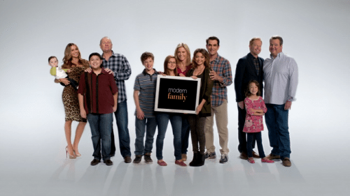 Modern Family 7×01: recensione season premiere