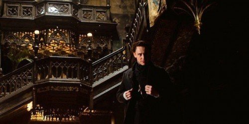Crimson Peak: Tom Hiddleston nel trailer del gothic-movie di Guillermo Del Toro