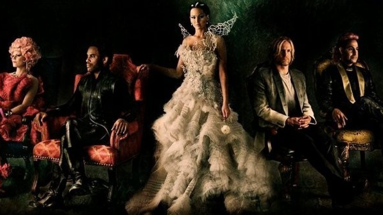 Vestito Da Sposa Katniss Everdeen.Hunger Games I Look Che Fanno La Moda Di Capitol City