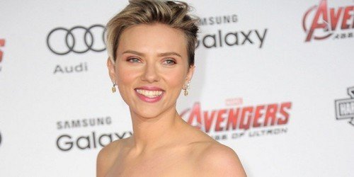 Move that Body: Scarlett Johansson protagonista della commedia hot