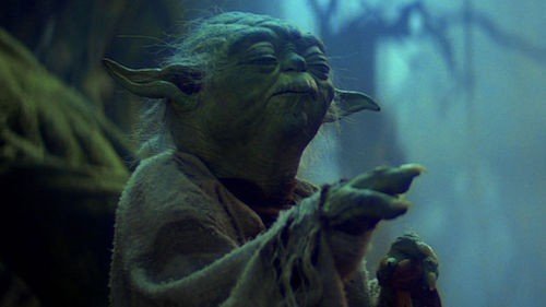 Star Wars - Yoda estrae la navetta spaziale di Luke dal fango