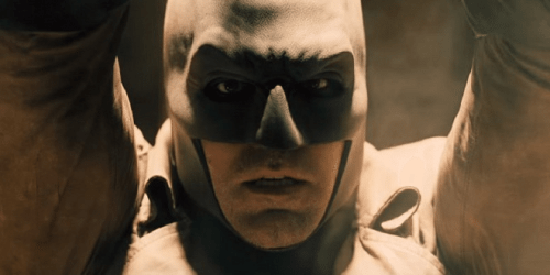 Batman v Superman: un nuovo sneak peek con Batman in catene