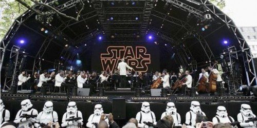 Come prepararsi a Star Wars VII in 30 minuti (di musica!)