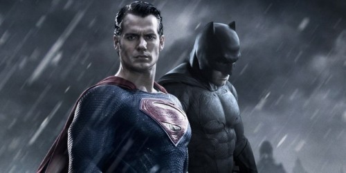 Batman v Superman: la caduta del supereroe nel nuovo trailer