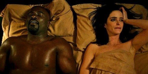 Krysten Ritter e Mike Colter spiegano l’importanza del sesso in Jessica Jones