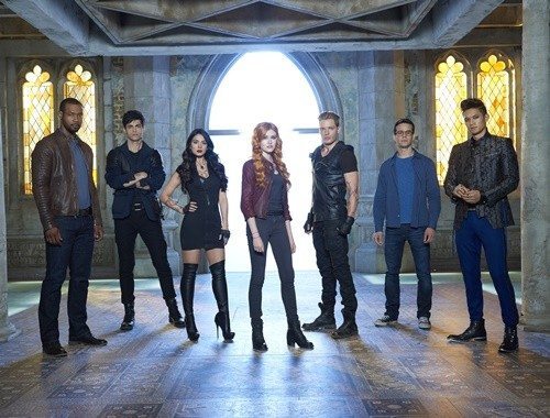 SHADOWHUNTERS - ABC Family's "Shadowhunters" stars Isaiah Mustafa as Luke Garroway, Matthew Daddario as Alec Lightwood, Emeraude Toubia as Isabella Lightwood, Katherine McNamara as Clary Fray, Dominic Sherwood as Jace Wayland, Alberto Rosende as Simon Lewis and Harry Shum Jr. as Magnus Bane. (ABC Family/Bob D'Amico)