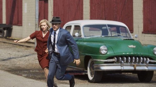 James Franco e Sarah Gadon in una scena.