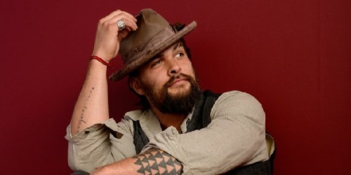 Jason Momoa in Frontier: prime foto in esclusiva dal set