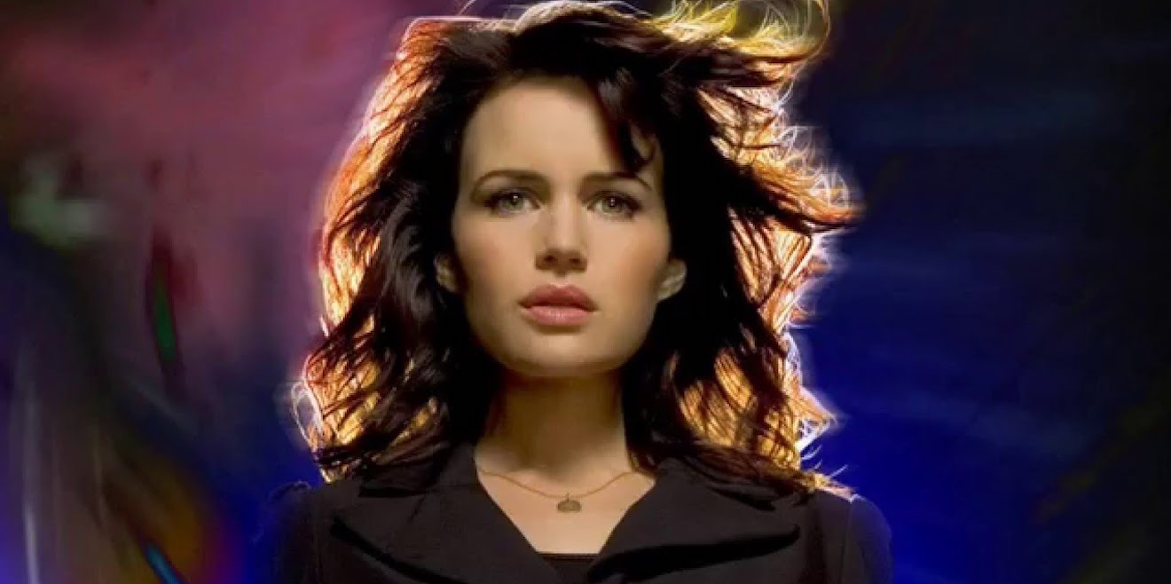 Carla Gugino apparirà in Batman v Superman: Dawn of Justice?