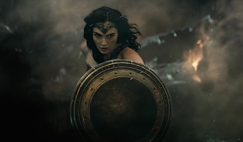 Wonder Woman nelle foto di Clay Enos dal set di Batman v Superman