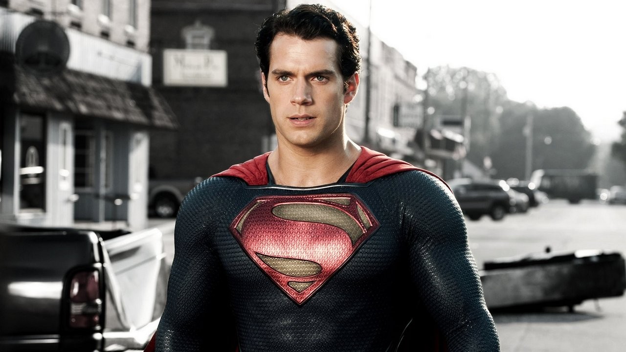 Batman v Superman: Henry Cavill vorrebbe raccontare la storia completa di Superman