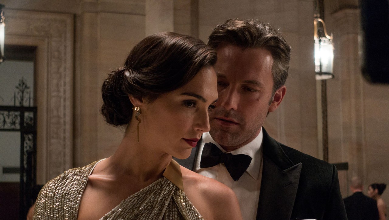 Ben Affleck: ‘Bruce Wayne odia Superman, ma è attratto da Wonder Woman’