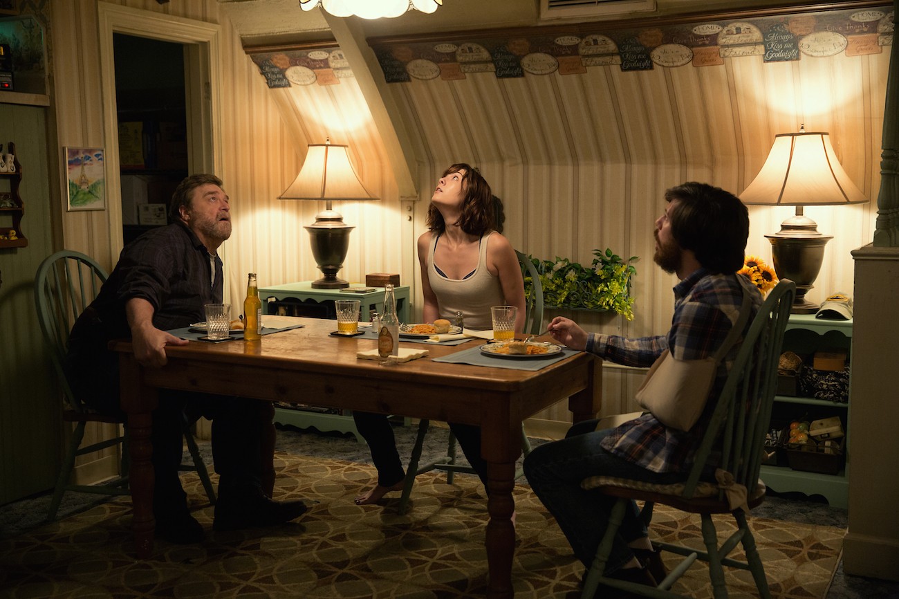 10 CLOVERFIELD LANE