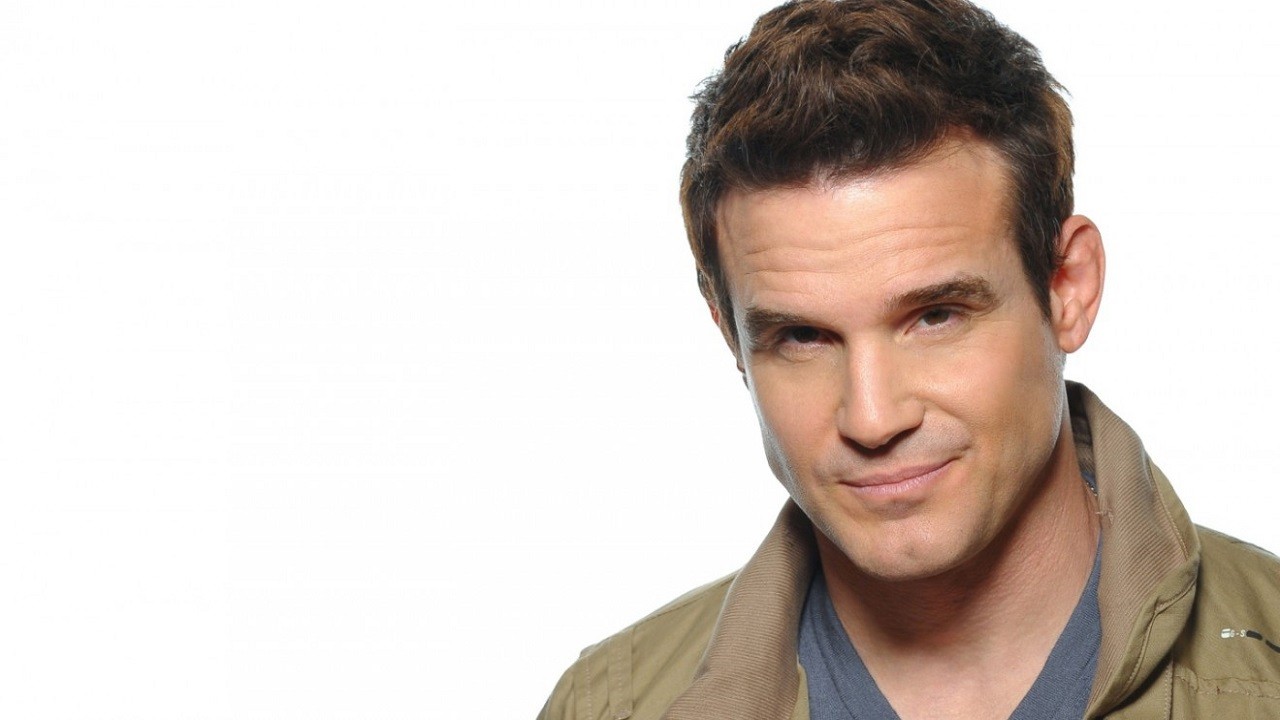 Supergirl: Guardian Eddie McClintock irrompe nella serie tv