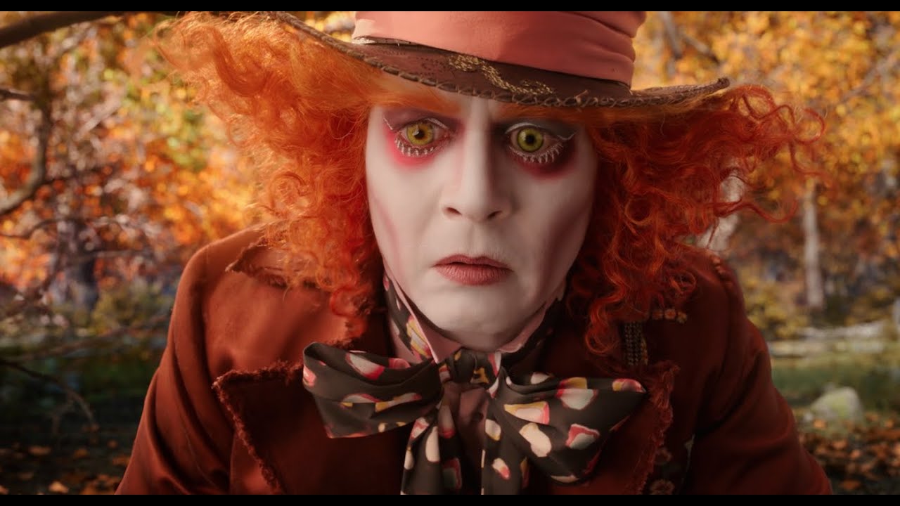 Alice attraverso lo specchio – Johnny Depp nel trailer finale