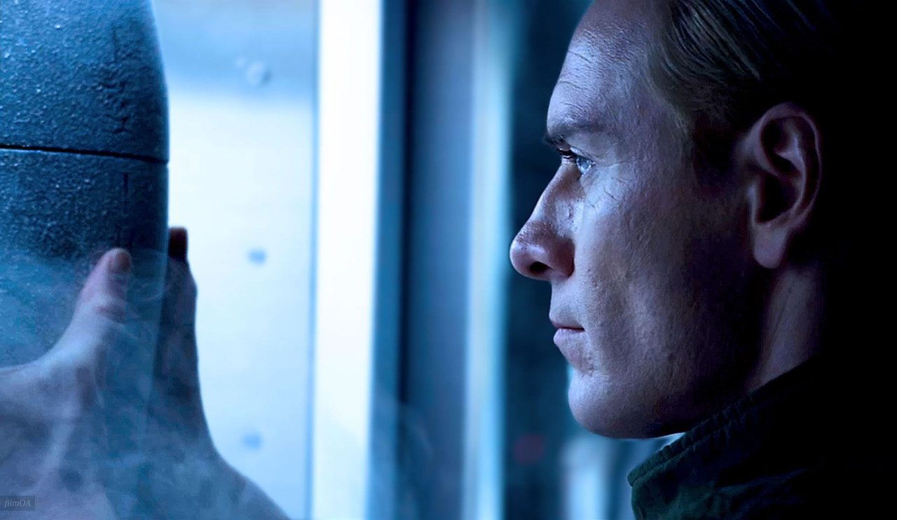 Michael Fassbender conferma numerosi Alien in Alien: Covenant