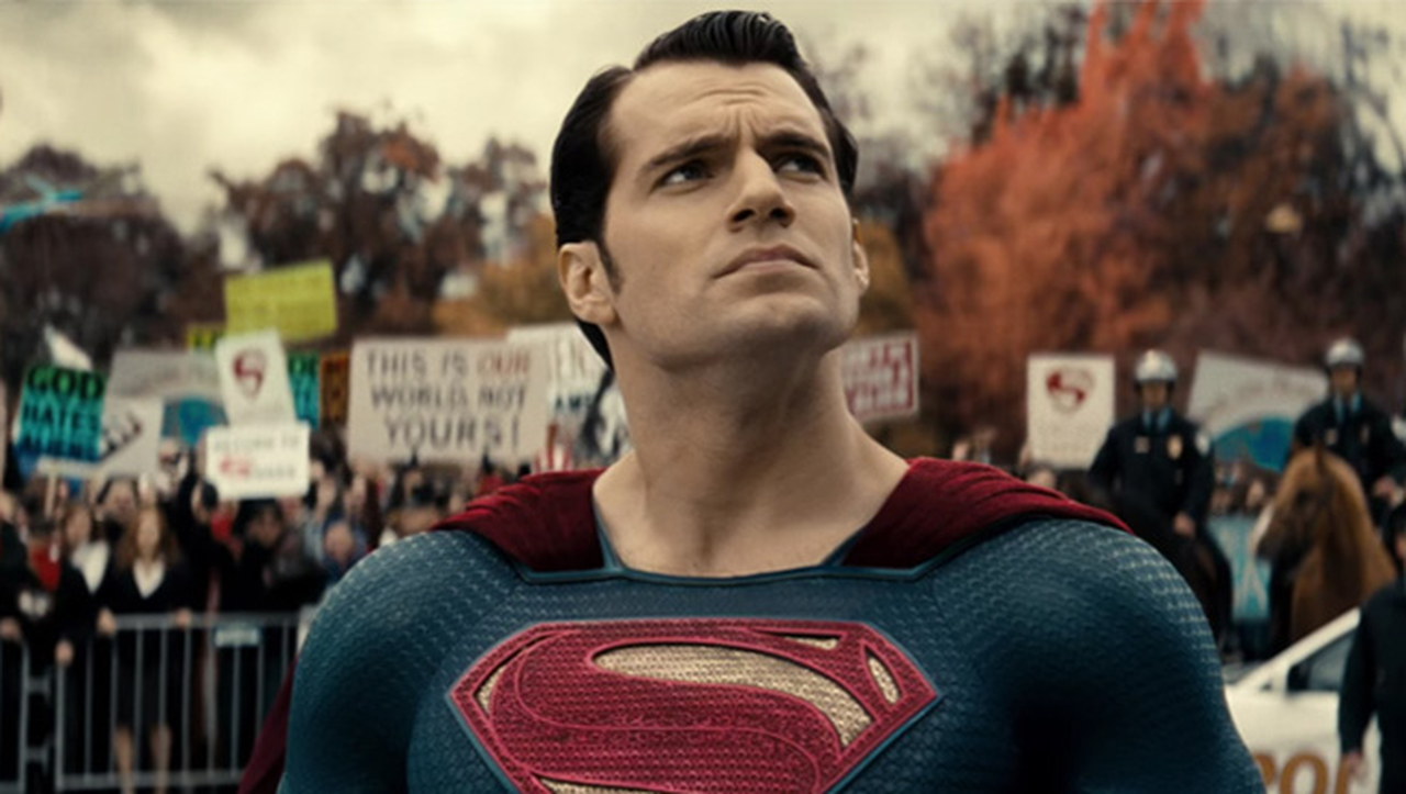 L’uomo d’acciaio 2: il DCEU introdurrà i noti calzoncini rossi di Superman?