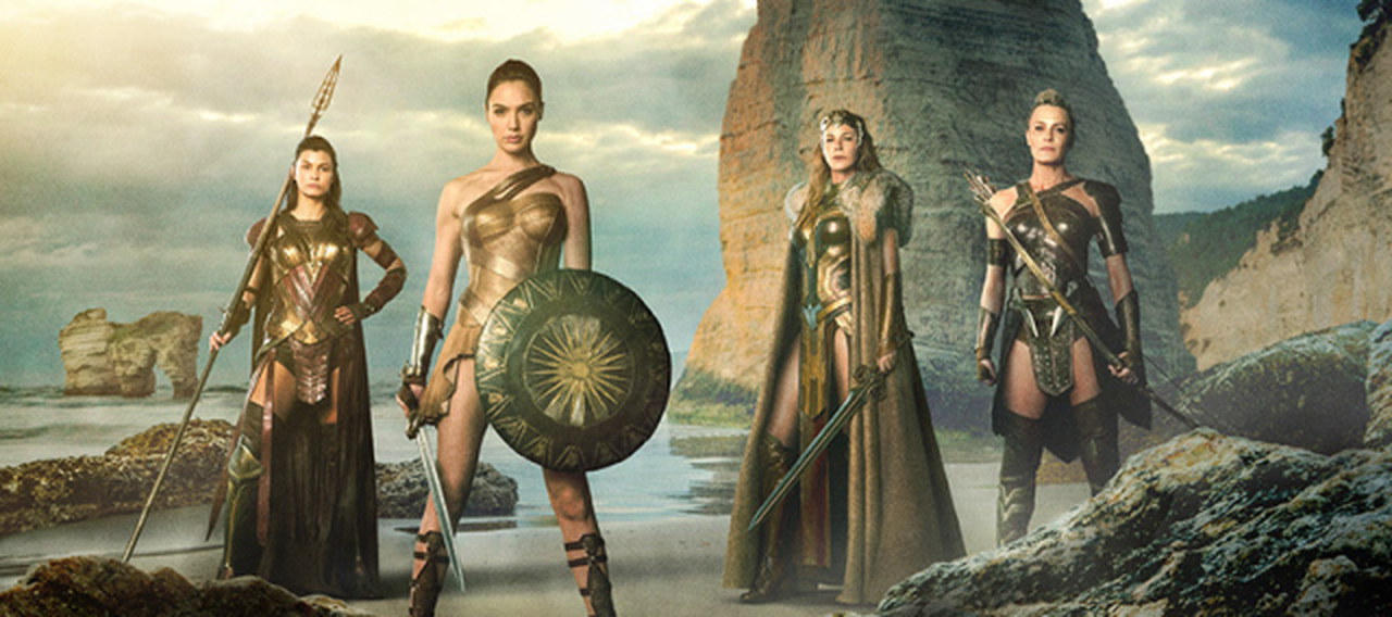 Comic-Con 2016 – Wonder Woman: Gal Gadot svela il poster ufficiale
