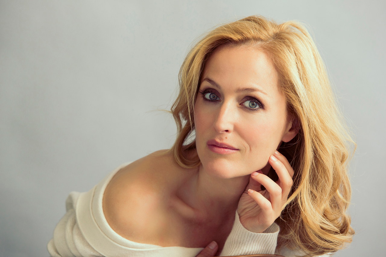 Gillian Anderson vorrebbe interpretare una versione reinventata di James Bond