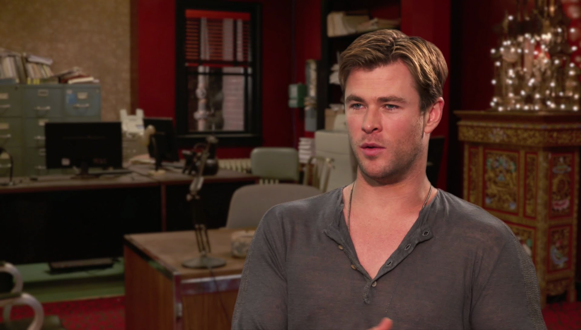 Chris Hemsworth compara Thor a Kevin, il receptionist di Ghostbusters [VIDEO]