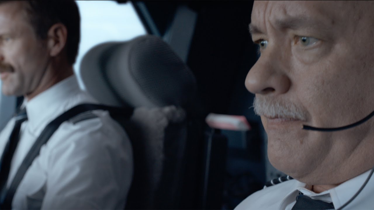 Sully: Tom Hanks nel primo trailer ufficiale del film di Clint Eastwood