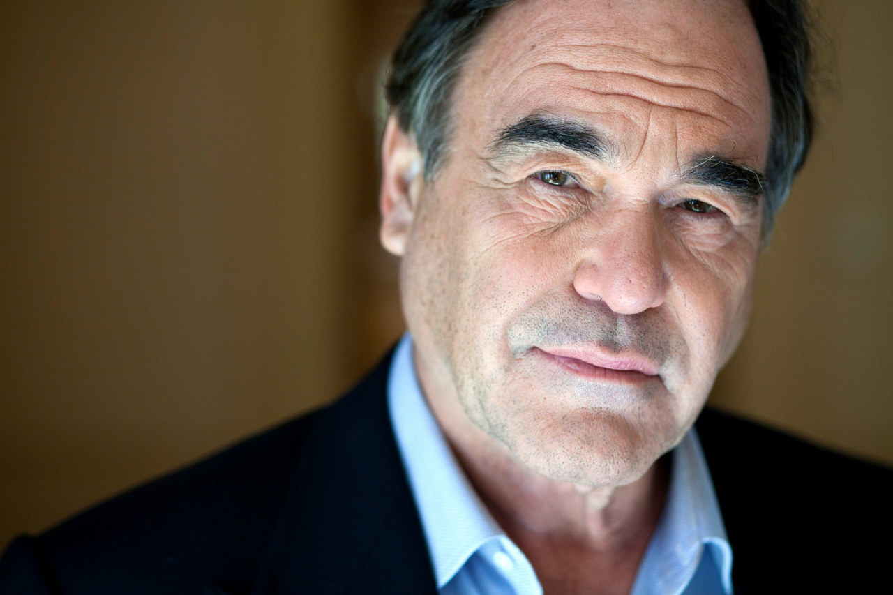 Oliver Stone al Taormina Film Fest 2016 per Ukraine on Fire di Igor Lopatonok