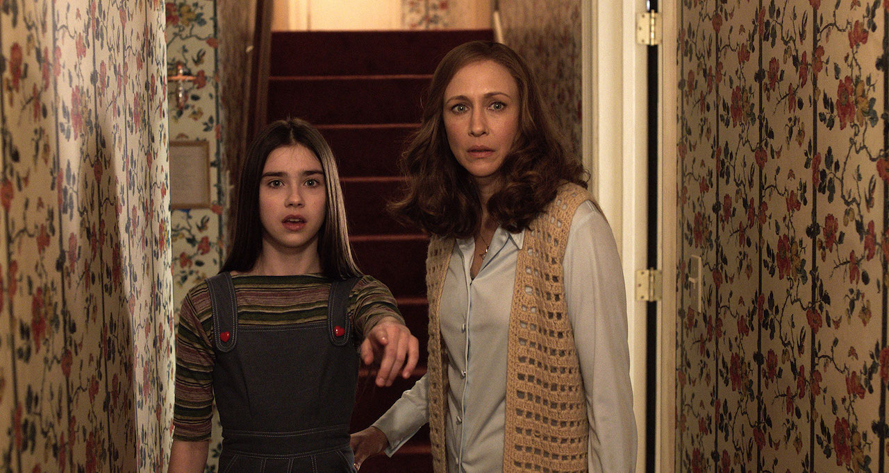 The Conjuring – Il caso Enfield: rivelata una featurette agghiacciante