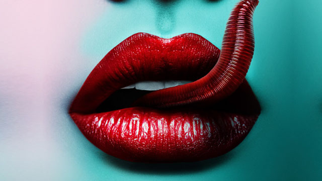 Viral: trailer e poster del nuovo horror-thriller