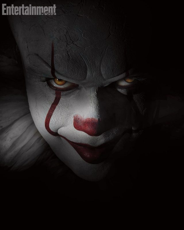 It: Bill Skarsgard è Pennywise nella prima foto del remake