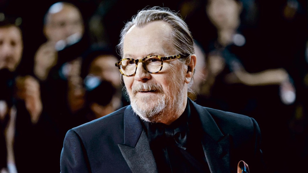 Gary Oldman, l’attore sui suoi ruoli da cattivo: “Ad un certo punto è diventato una noia”