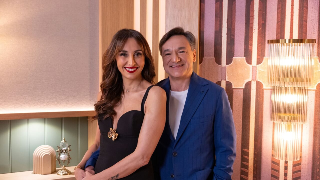 L’amore è cieco: Italia, Benedetta Parodi e Fabio Caressa host dello show Netflix