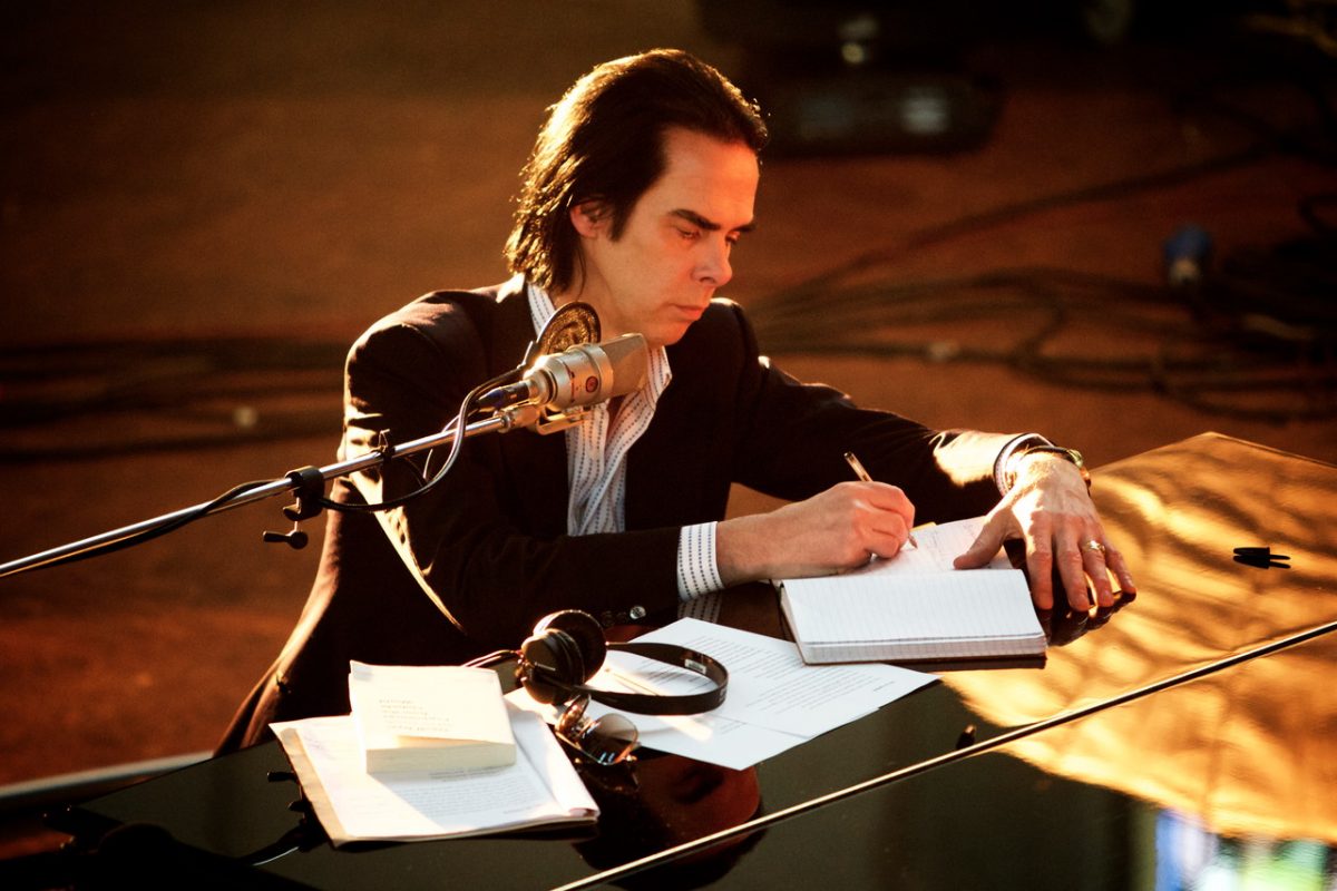 Nick Cave torna al cinema con One More Time With Feeling