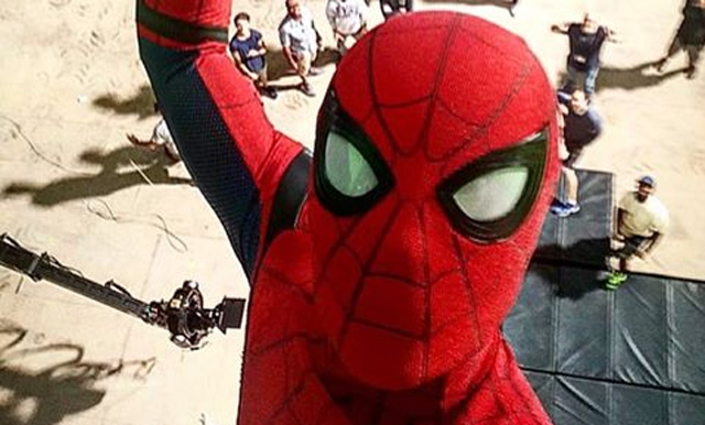 Tom Holland pubblica nuove foto dal set di Spider-Man: Homecoming