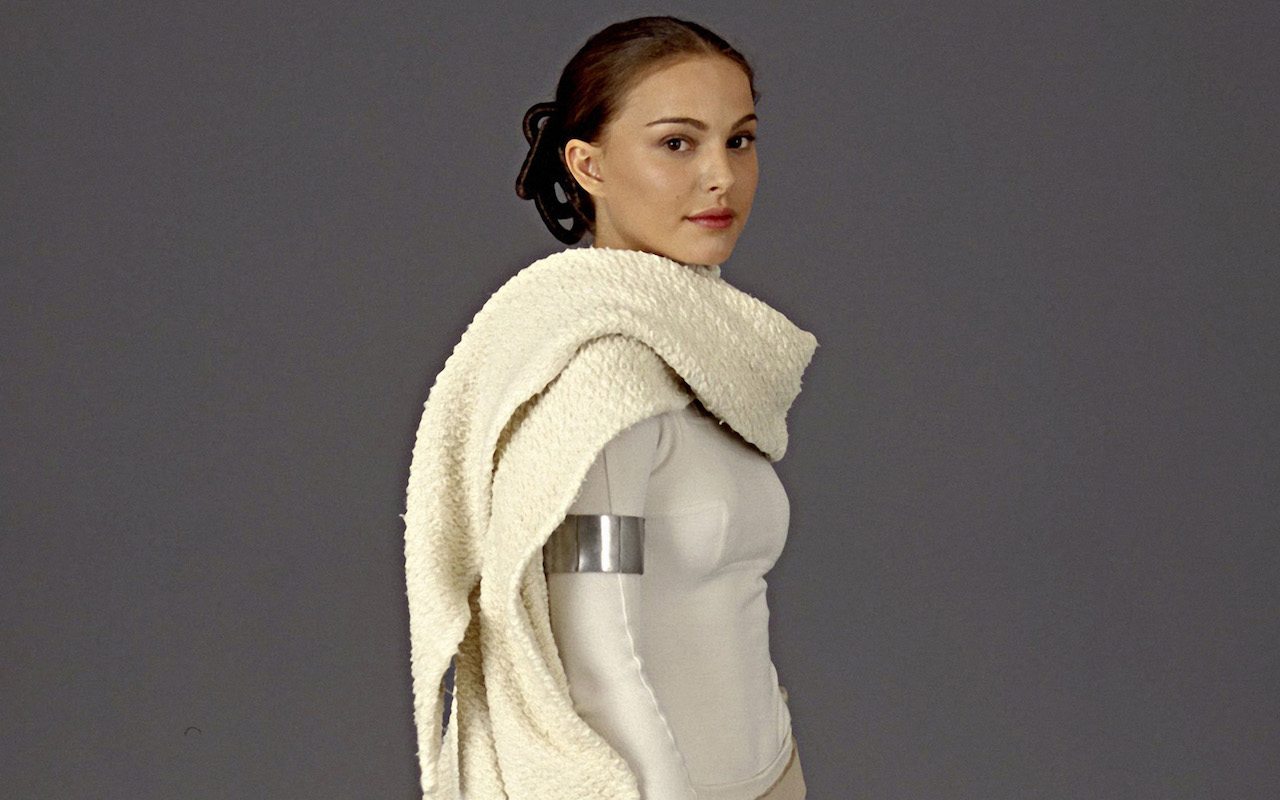 Star Wars: questo sexy cosplay di Padmé Amidala sfida il fascino di Natalie Portman