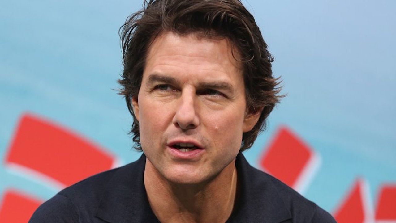 Tom Cruise vola tra gli edifici nella nuova foto di Mission: Impossible – Fallout