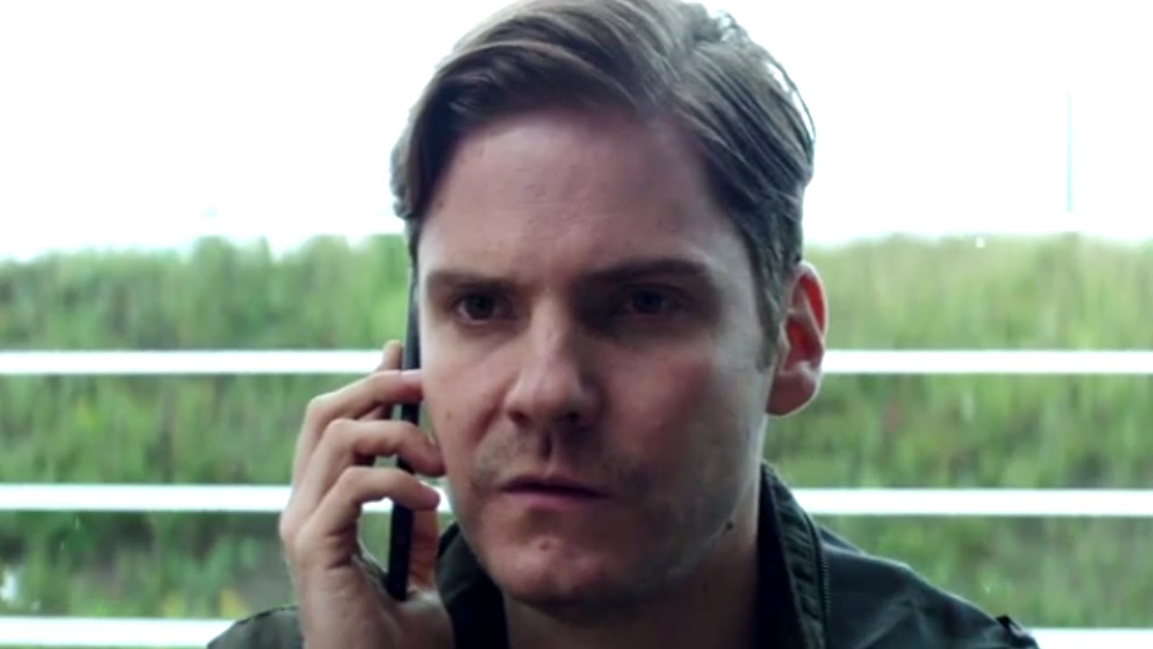 Civil War: Zemo in una scena tagliata del film