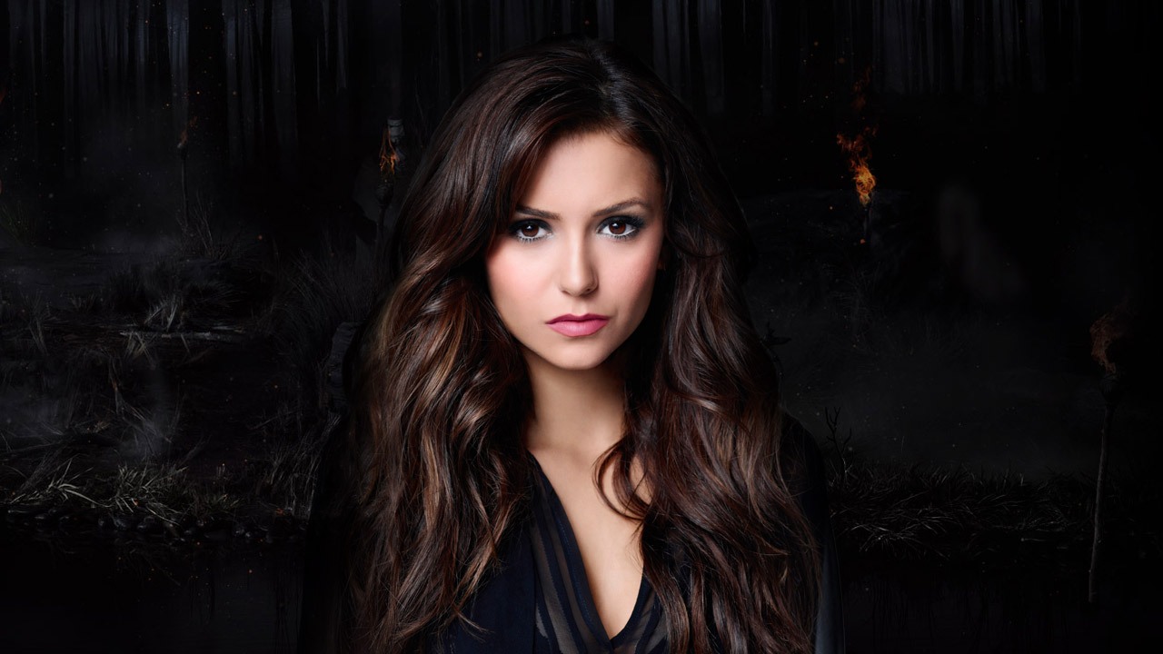 Nina Dobrev: “vorrei tanto interpretare Catwoman”