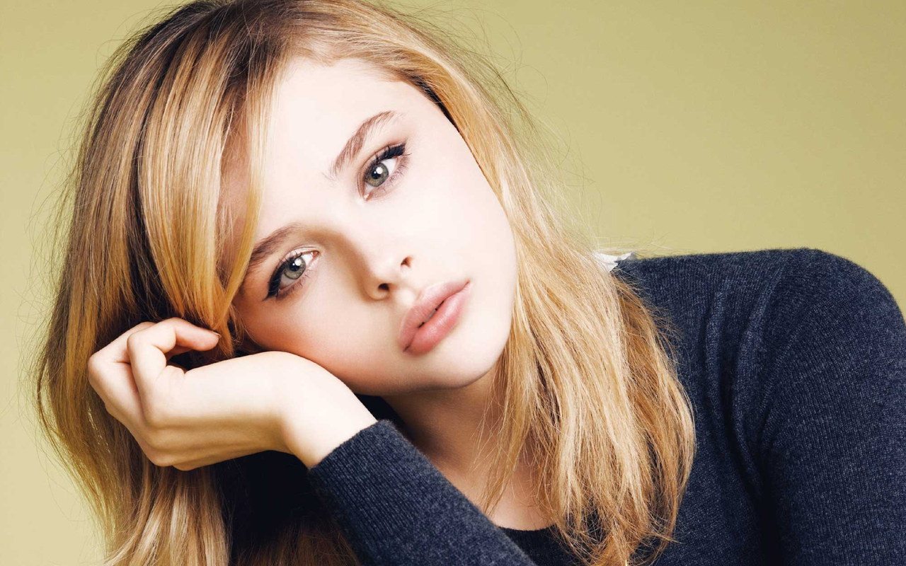 Chloe Grace Moretz: “Voglio allontanarmi per un po’ dal mondo del cinema”