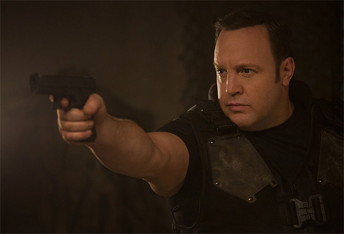 True Memoirs of an International Assassin: Kevin James nelle prime foto del film