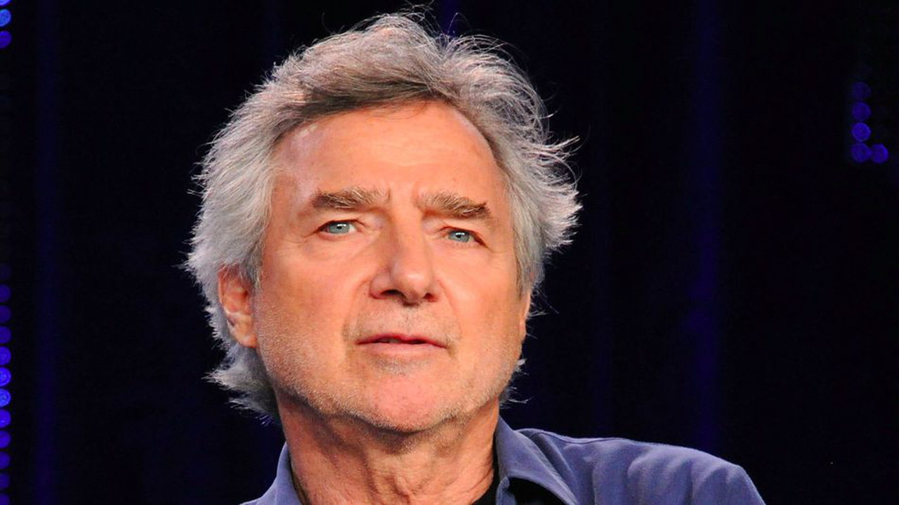 Addio a Curtis Hanson, il regista di L.A. Confidential aveva 71 anni