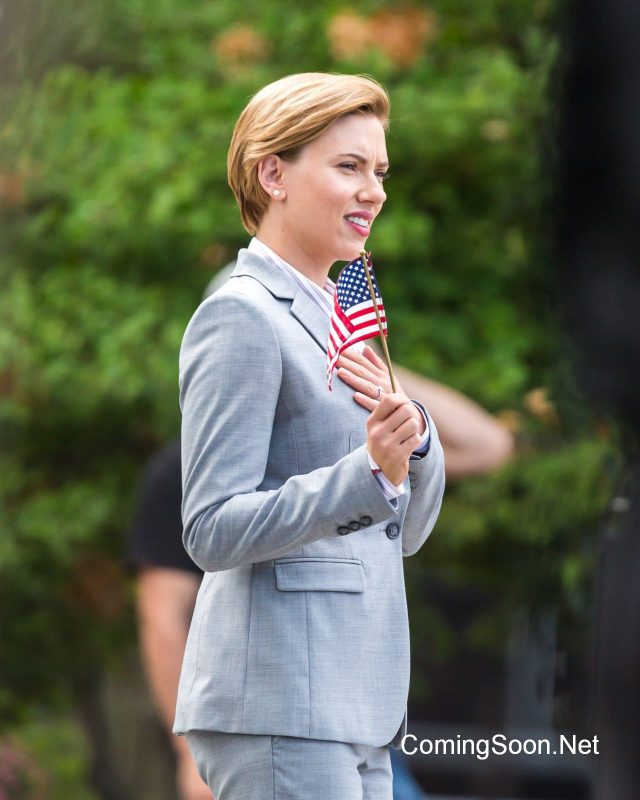 Rock That Body: Scarlett Johansson è patriottica nelle prime foto dal set