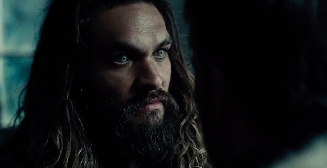 Justice League: Aquaman di Jason Momoa nella nuova immagine dal set