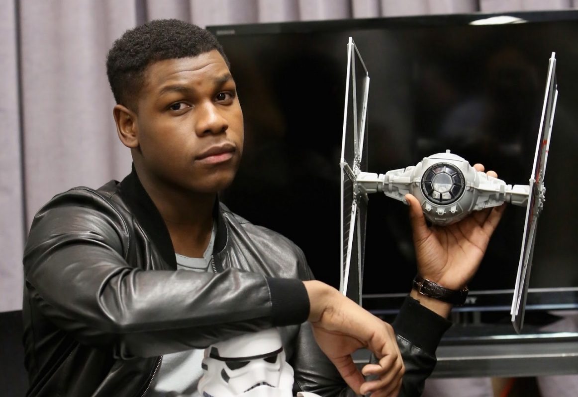 Pacific Rim 2: John Boyega condivide un video del dietro le quinte